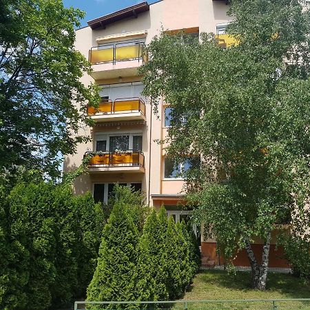 Bazsi Apartman Siófok Eksteriør bilde