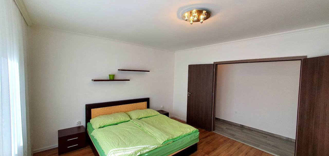 Bazsi Apartman Siófok Eksteriør bilde
